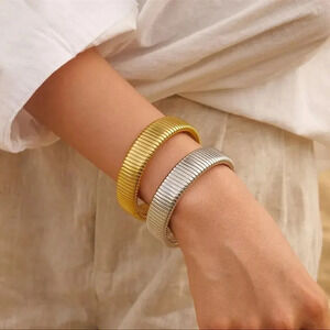 Anthropologie Gold Stainless Steel Waterproof Tarnish Snake Chain Bracelet